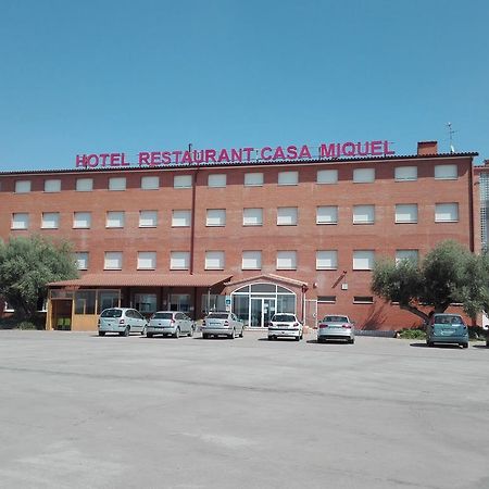 Hotel Restaurant Casa Miquel Alcarraz Exterior foto