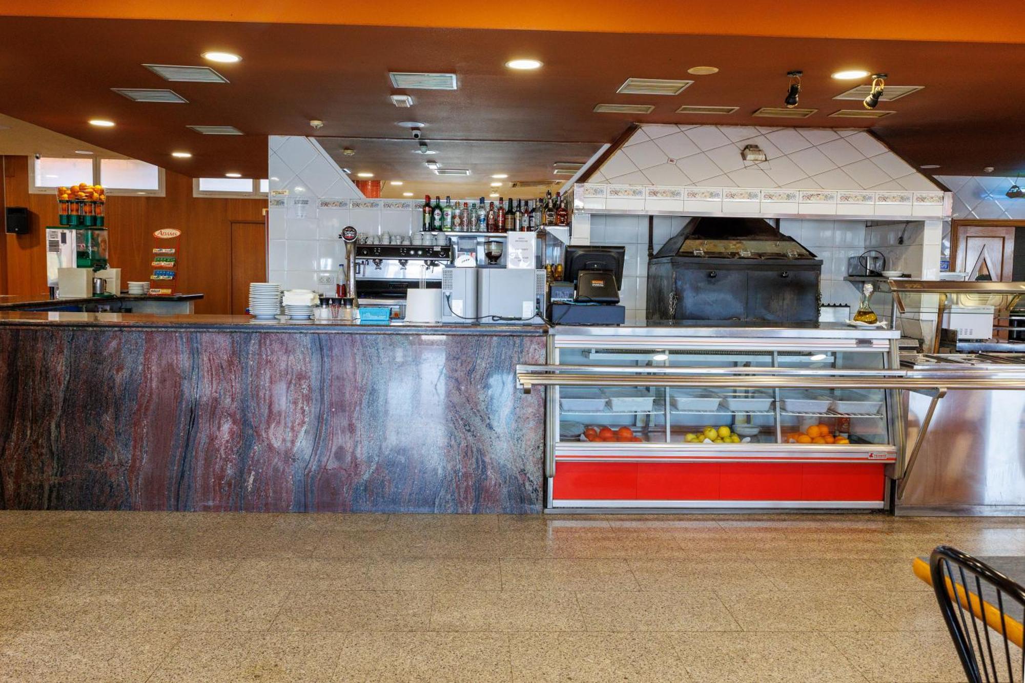 Hotel Restaurant Casa Miquel Alcarraz Exterior foto